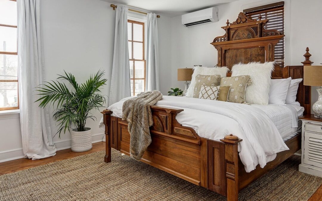 Warm weather is coming! Plan your spring/summer stay at Casablanca.