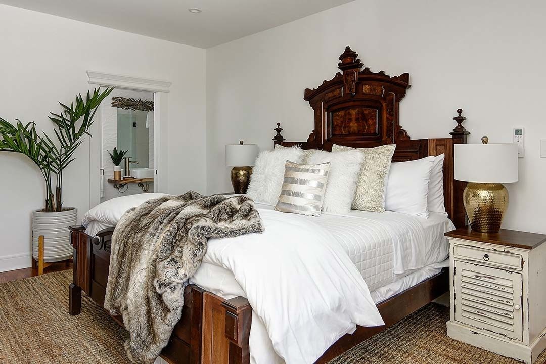 Which of our unique rooms will you choose for your romantic vacation at Casablanca Perhaps Cape Jasmine pictured Cape May awaits