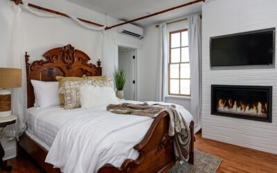 Recharge your romance and curl up in front of the fire at Casablanca Bed & Breakfast.