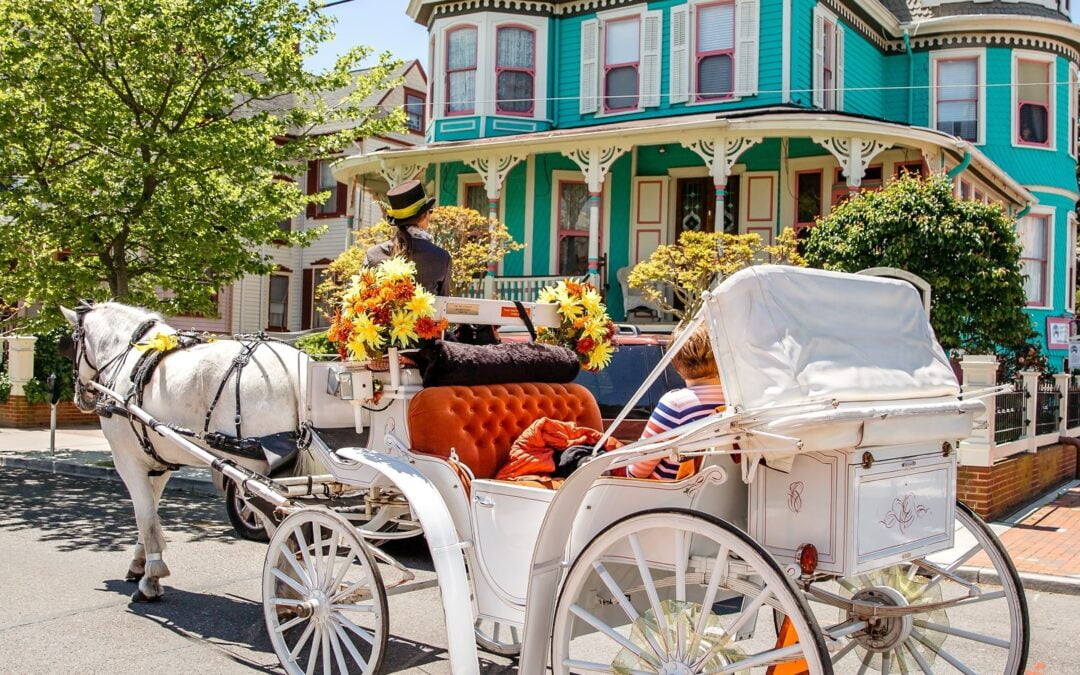 Carriage rides, carnivals, evening cocktails, and coastal walks. We’re dreaming of summer in Cape May.
